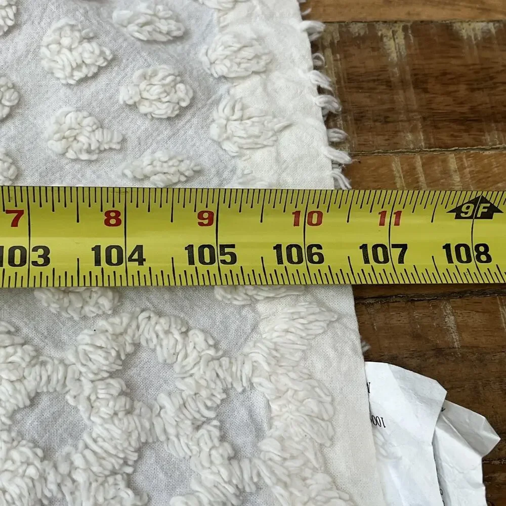 L.L Bean Chenille Coverlet 107 x 76
